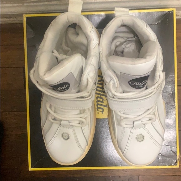 Buffalo London 1348-12 2.0 White - Picture 7 of 8